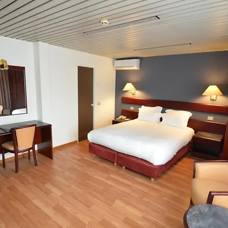 Bedford Hotel